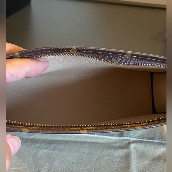 SOLD ON MERCARI New Authentic Louis Vuitton Toiletry 19 - Picture 9 of 12